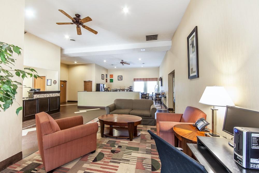 Rosemount Quality Inn & Suites מראה חיצוני תמונה