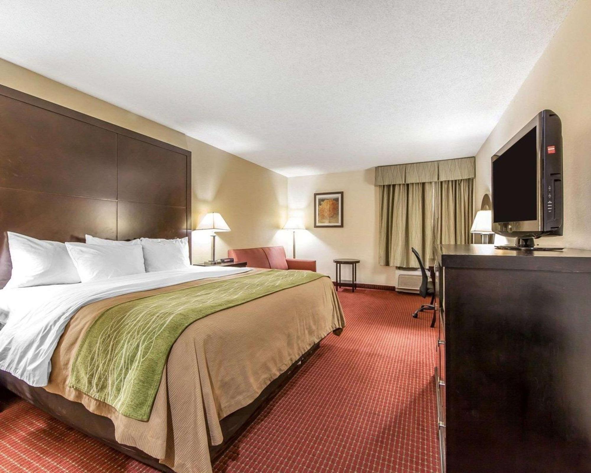 Rosemount Quality Inn & Suites מראה חיצוני תמונה