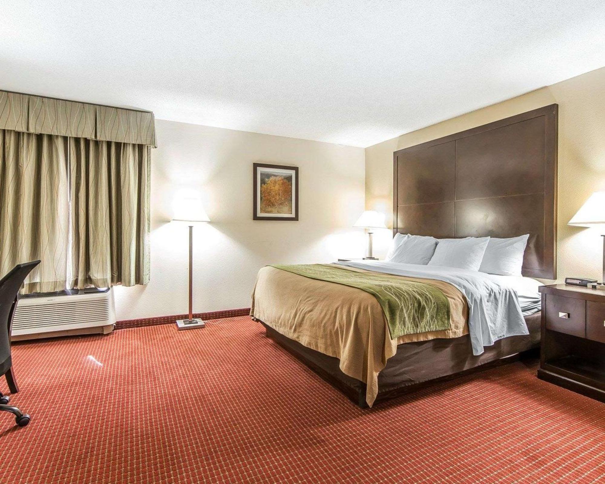 Rosemount Quality Inn & Suites מראה חיצוני תמונה
